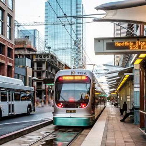 The $1.4 billion Valley Metro Light Rail project premiered. It involved the coordination of dozens of contracts to complete the system.